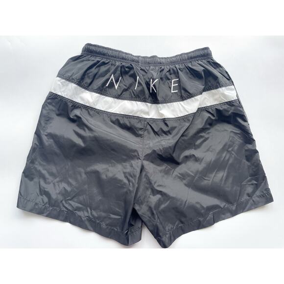 Men's Black and White Nike Swim Trunks Size Large - Picture 2 of 7
